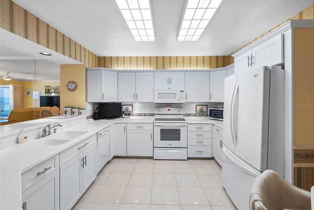 16750 GULF BOULEVARD 414, North Redington Beach, FL 33708