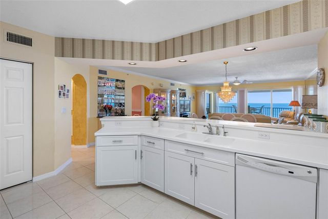 16750 GULF BOULEVARD 414, North Redington Beach, FL 33708
