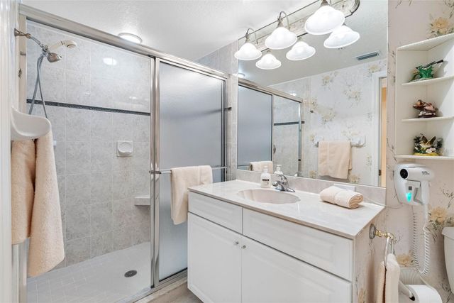 16750 GULF BOULEVARD 414, North Redington Beach, FL 33708