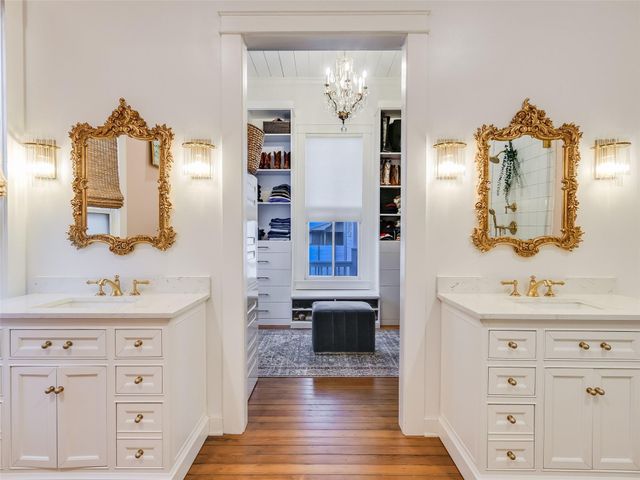107 NE 4th ST, Smithville, TX 78957