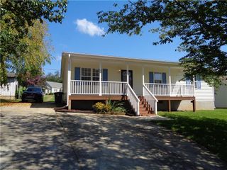 5013 Shattalon Drive, Winston-salem, NC 27106