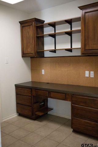 1812 Ruby Cove, Whitehouse, TX 75791