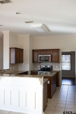 1812 Ruby Cove, Whitehouse, TX 75791