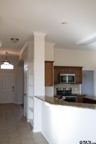 1812 Ruby Cove, Whitehouse, TX 75791