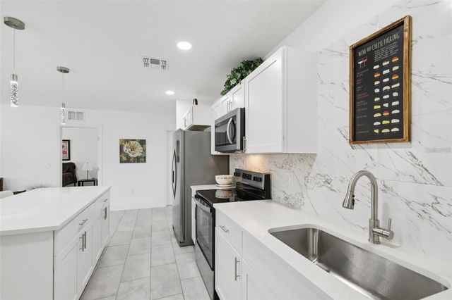 3530 GOODRICH AVENUE, Sarasota, FL 34234