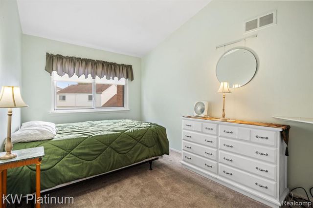 37619 Charter Oaks Boulevard, Clinton Township, MI 48036