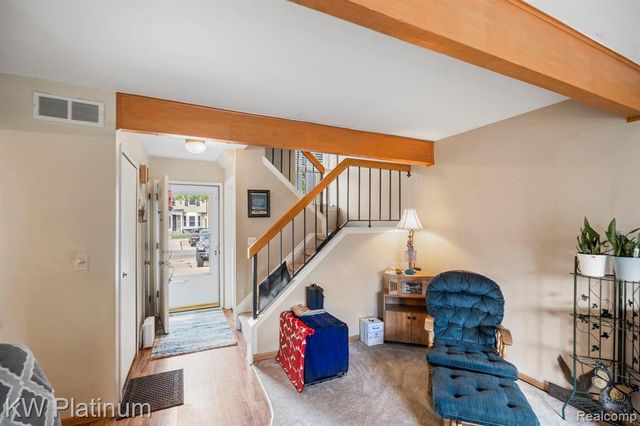 37619 Charter Oaks Boulevard, Clinton Township, MI 48036