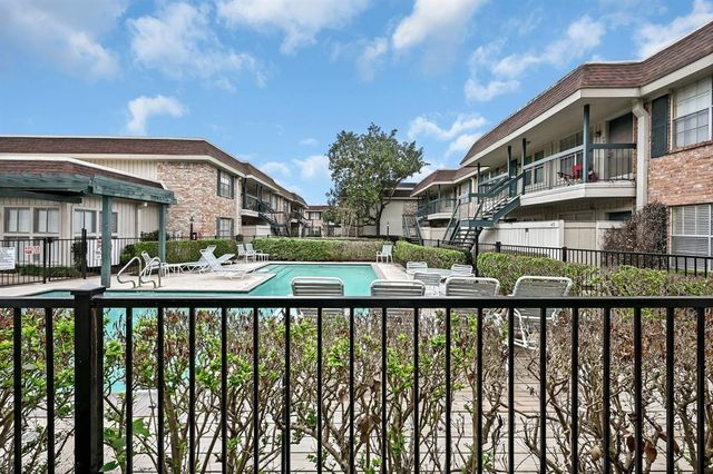 845 Augusta Drive 41, Houston, TX 77057