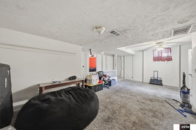 4135 Holdrege Street, Lincoln, NE 68503