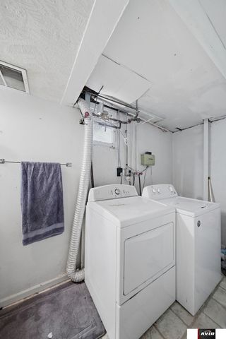 4135 Holdrege Street, Lincoln, NE 68503