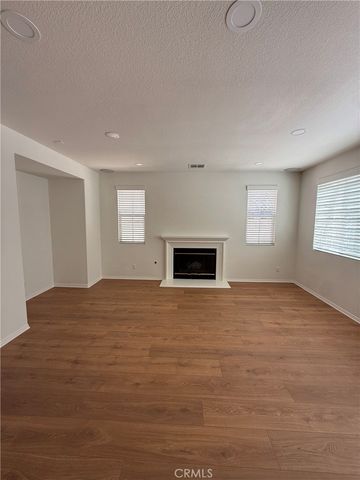 144 Treehouse, Irvine, CA 92603