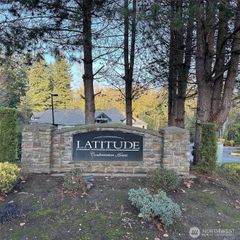 33020 10th Avenue SW #A201, Federal Way, WA 98023