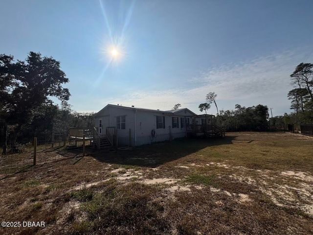 15594 NE 233rd Place, Fort Mccoy, FL 32134