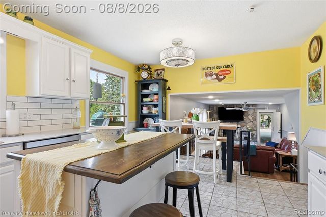 54260 9 Mile Road, Northville, MI 48167