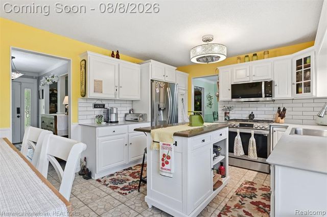 54260 9 Mile Road, Northville, MI 48167