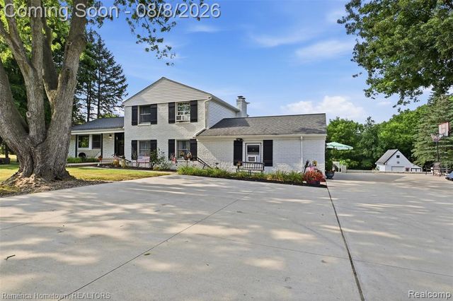 54260 9 Mile Road, Northville, MI 48167