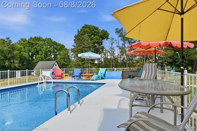 54260 9 Mile Road, Northville, MI 48167