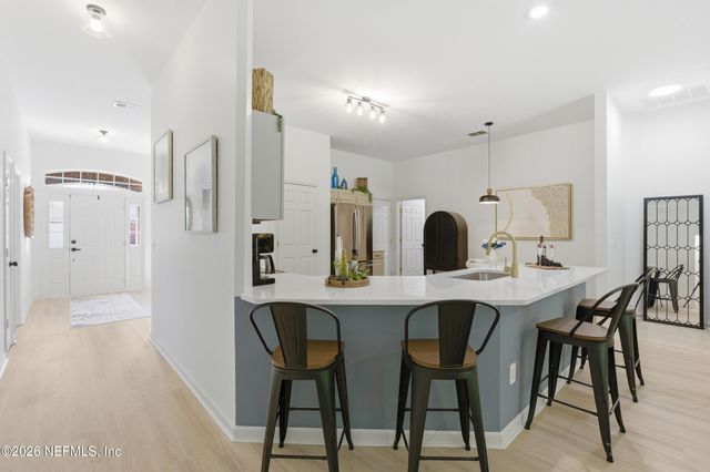 10886 NATALIE Drive, Jacksonville, FL 32218