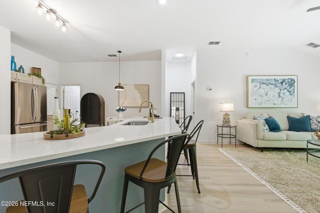 10886 NATALIE Drive, Jacksonville, FL 32218