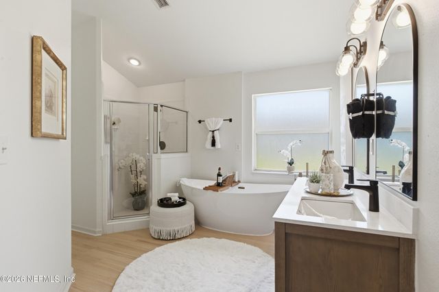 10886 NATALIE Drive, Jacksonville, FL 32218