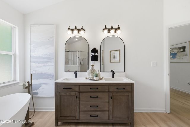 10886 NATALIE Drive, Jacksonville, FL 32218