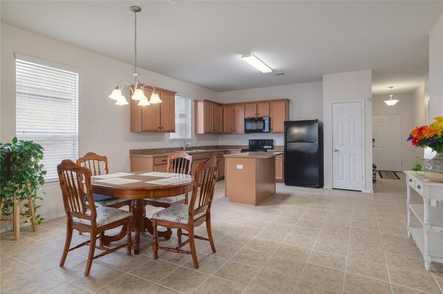 416 Sierra Mar LOOP, Leander, TX 78641