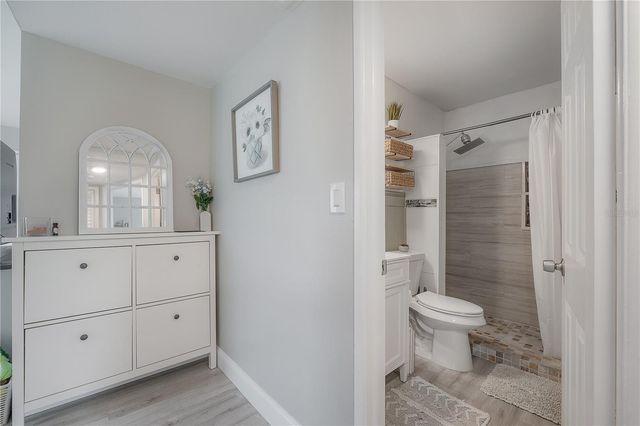 6944 40TH AVENUE N, St Petersburg, FL 33709