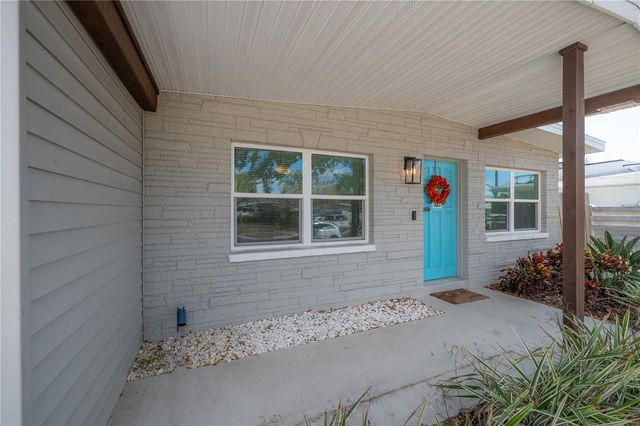 6944 40TH AVENUE N, St Petersburg, FL 33709