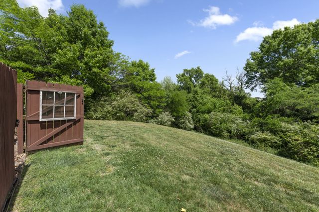 8330 Tecumseh Ln, Antioch, TN 37013