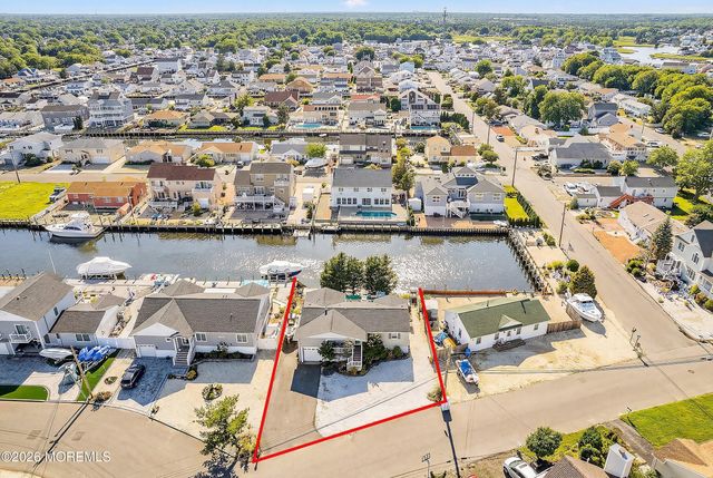 3251 Oceanic Drive, Toms River, NJ 08753