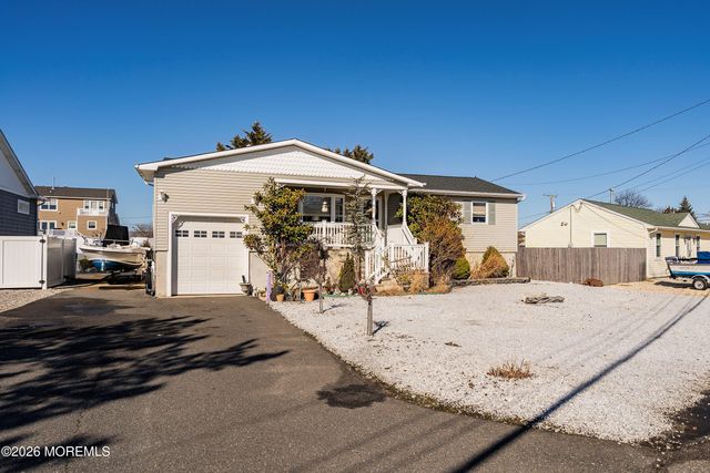 3251 Oceanic Drive, Toms River, NJ 08753