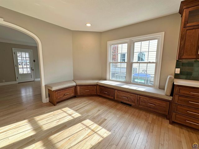 1731 SW Randolph AVE, Topeka, KS 66604