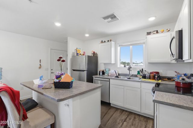 12945 W GREENWAY Road P, El Mirage, AZ 85335