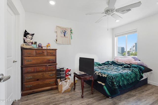 12945 W GREENWAY Road P, El Mirage, AZ 85335