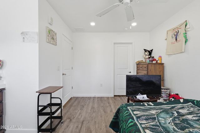 12945 W GREENWAY Road P, El Mirage, AZ 85335