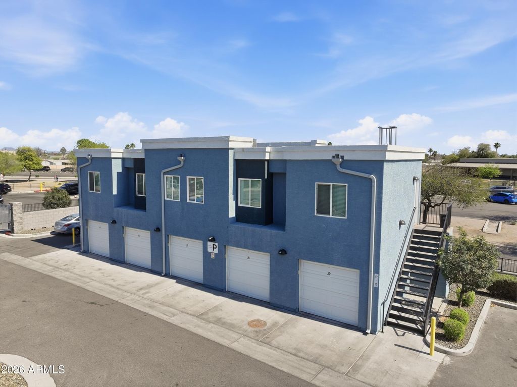 12945 W GREENWAY Road P, El Mirage, AZ 85335