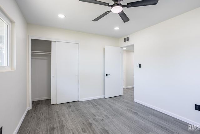 1112 San Vicente Drive, Bakersfield, CA 93307