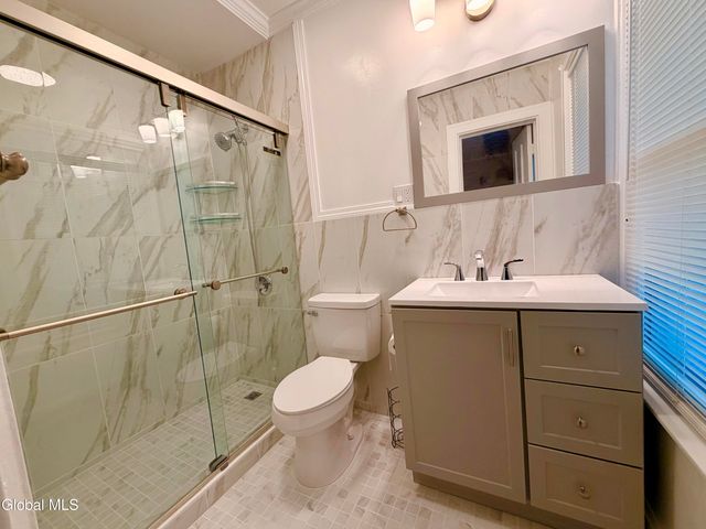 831 Wright Avenue, Schenectady, NY 12309
