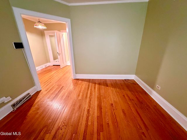 831 Wright Avenue, Schenectady, NY 12309