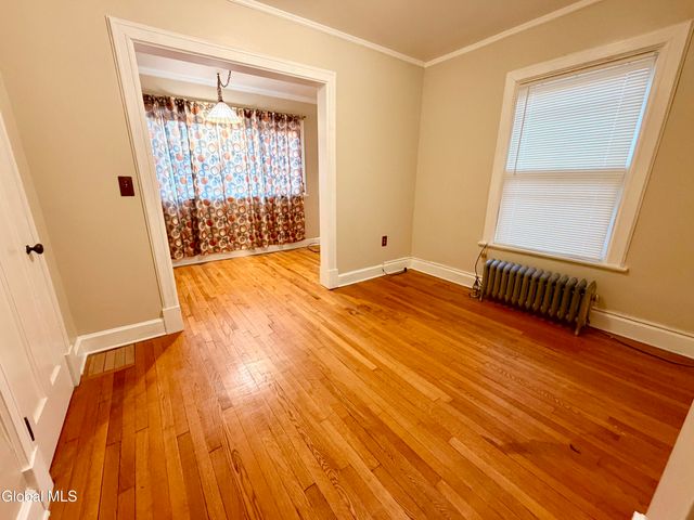 831 Wright Avenue, Schenectady, NY 12309
