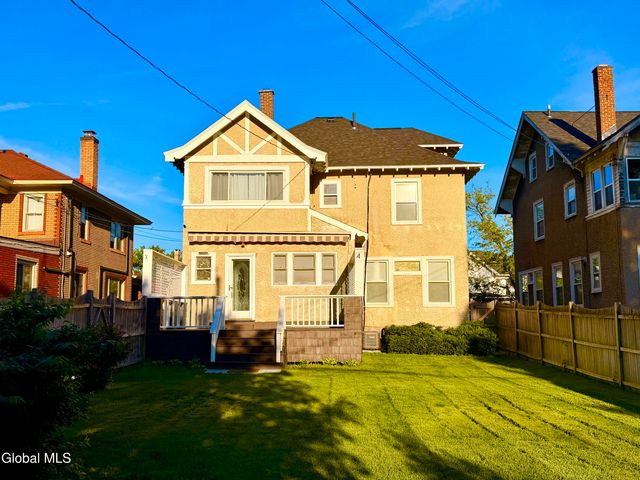831 Wright Avenue, Schenectady, NY 12309
