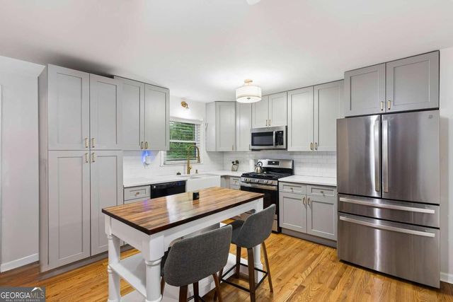 2945 Whisperwood Trail, Atlanta, GA 30344