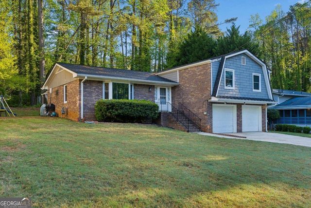 2945 Whisperwood Trail, Atlanta, GA 30344