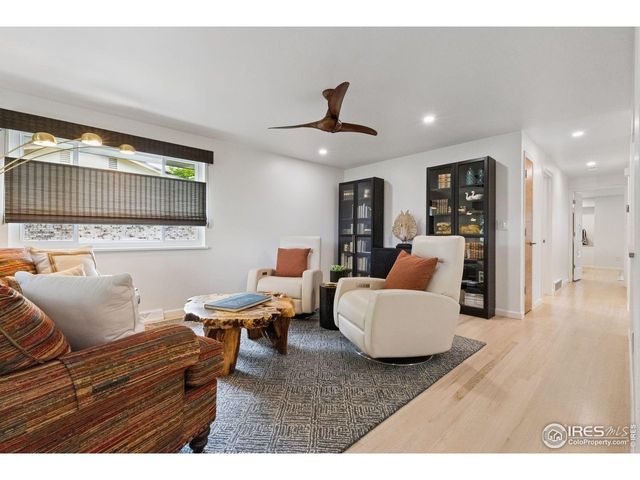 8612 W 69th Pl, Arvada, CO 80004