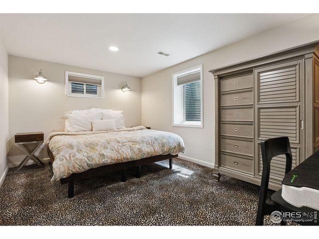 8612 W 69th Pl, Arvada, CO 80004