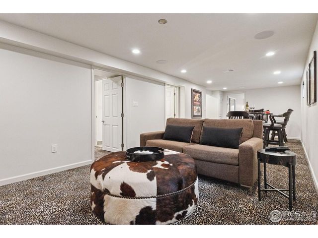 8612 W 69th Pl, Arvada, CO 80004