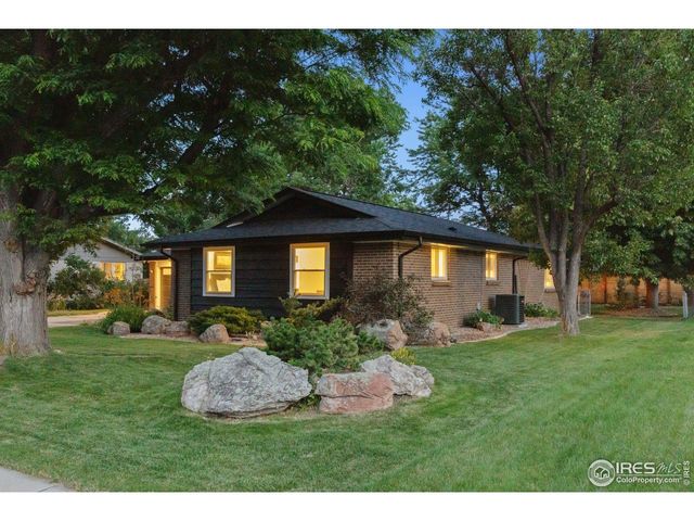 8612 W 69th Pl, Arvada, CO 80004