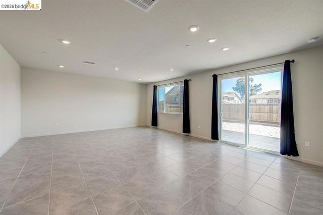 4050 Kenwood Circle, Oakley, CA 94561