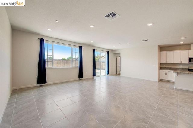 4050 Kenwood Circle, Oakley, CA 94561