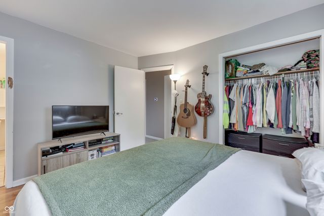 8025 W Sycamore Road, Fairland, IN 46126